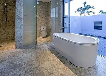 Sanctuary Cove Residence: If you have the space, separate enclosures for wc and showers offer additional privacy and flexibility in use for a shared ensuite