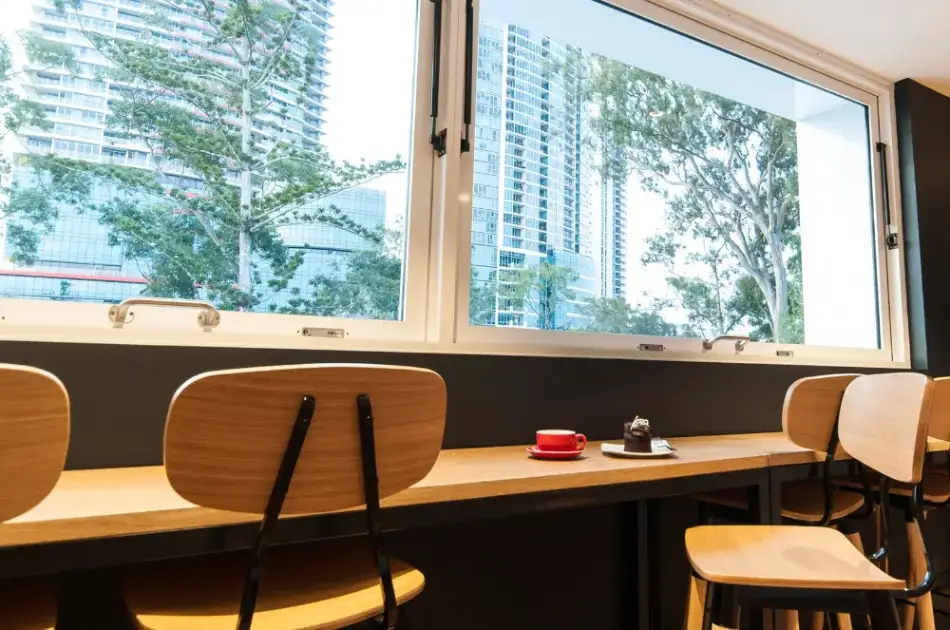 HHH Architects celebrate the Master Builders Queensland Housing and Construction Award for Woodroffe Hotel