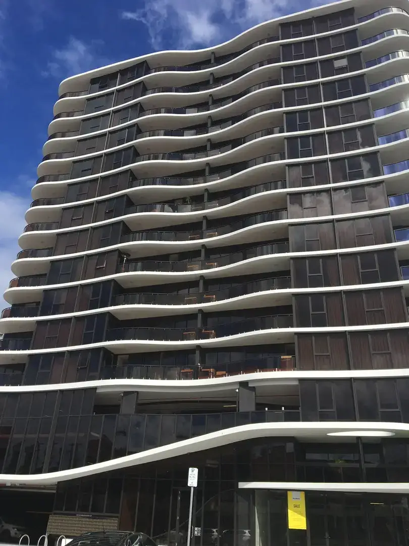 HHH Architects celebrate the Master Builders Queensland Housing and Construction Award for Allegra Apartments