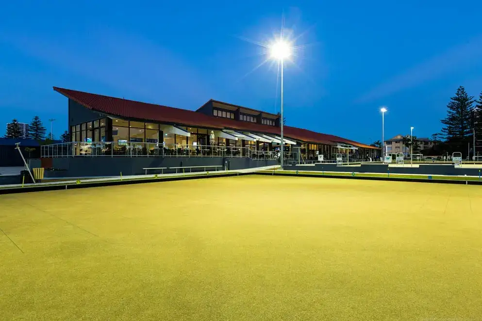 Broadbeach Bowls Club, Broadbeach QLD, by hhh architects