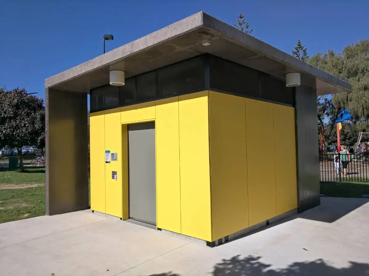 DDA Amenities, Pratten Park