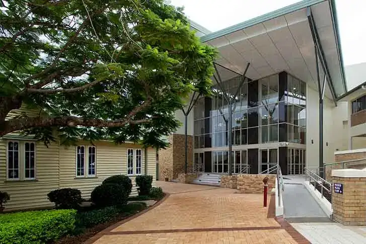 Emmanuel Auditorium, Carrara QLD, by hhh architects