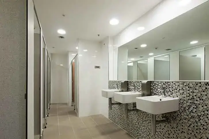 Emmanuel Auditorium, Carrara QLD, by hhh architects