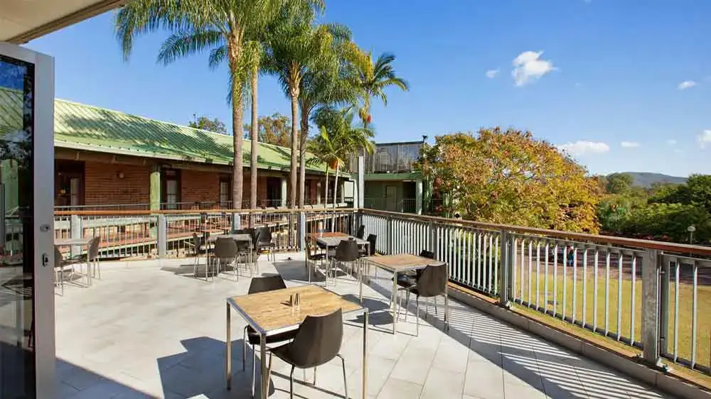 Pelermans Hotel, Nerang QLD, by hhh architects