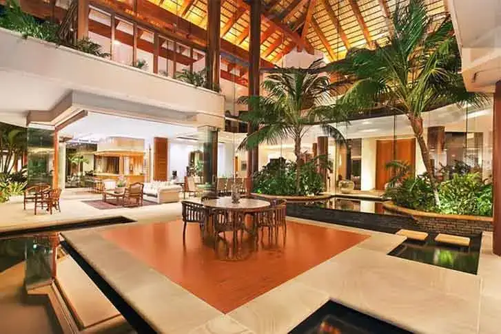 The Corso, Isle of Capri QLD, by hhh architects