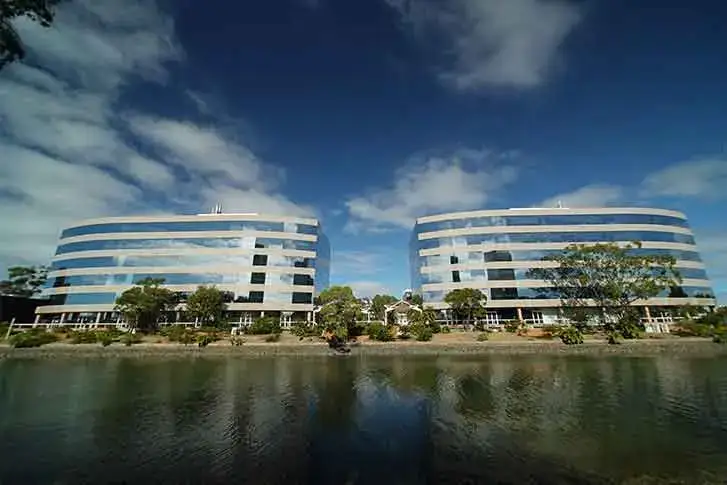 Waterside Office Park, Bundall QLD, by hhh architects