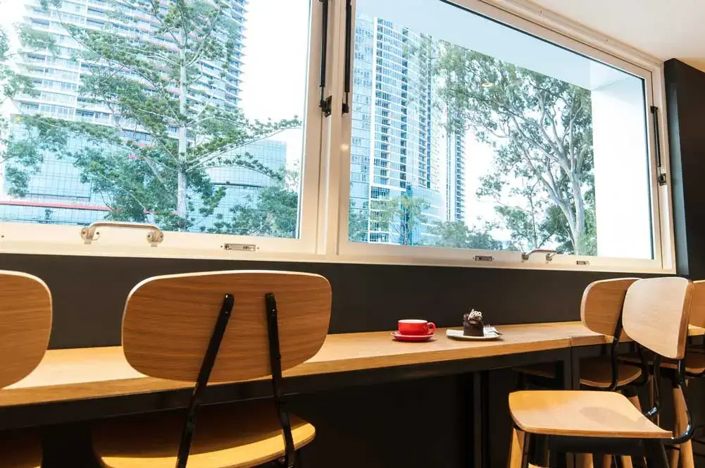Woodroffe Hotel, Southport QLD, by hhh architects